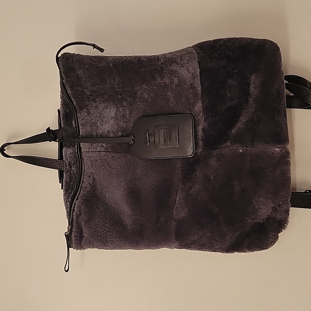 IO Pelle Sheepskin Furn Back Pack Purse